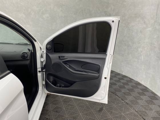 FORD KA 1.0 TI-VCT FLEX SE SEDAN MANUAL